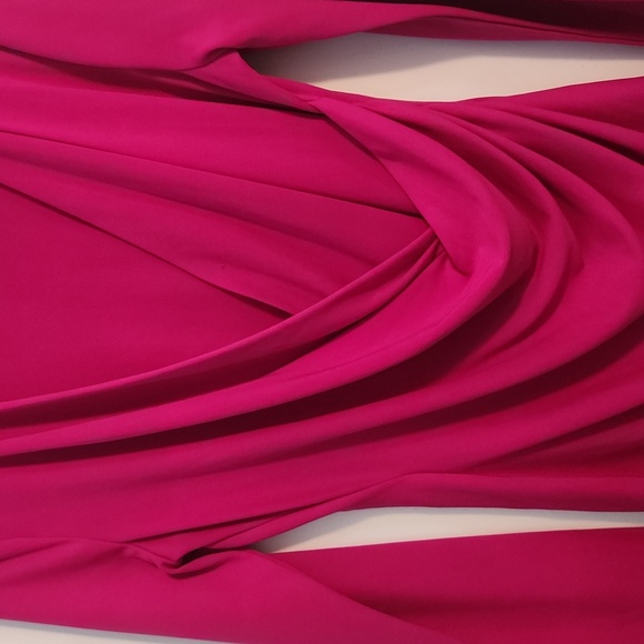 Anne Klien draped slinky knit long sleeved top - Picture 3 of 7